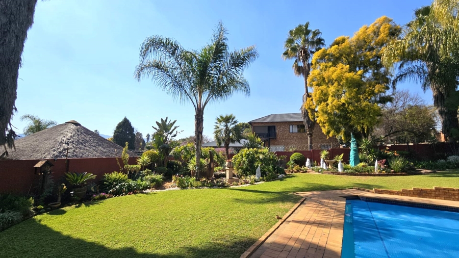 4 Bedroom Property for Sale in Ifafi North West